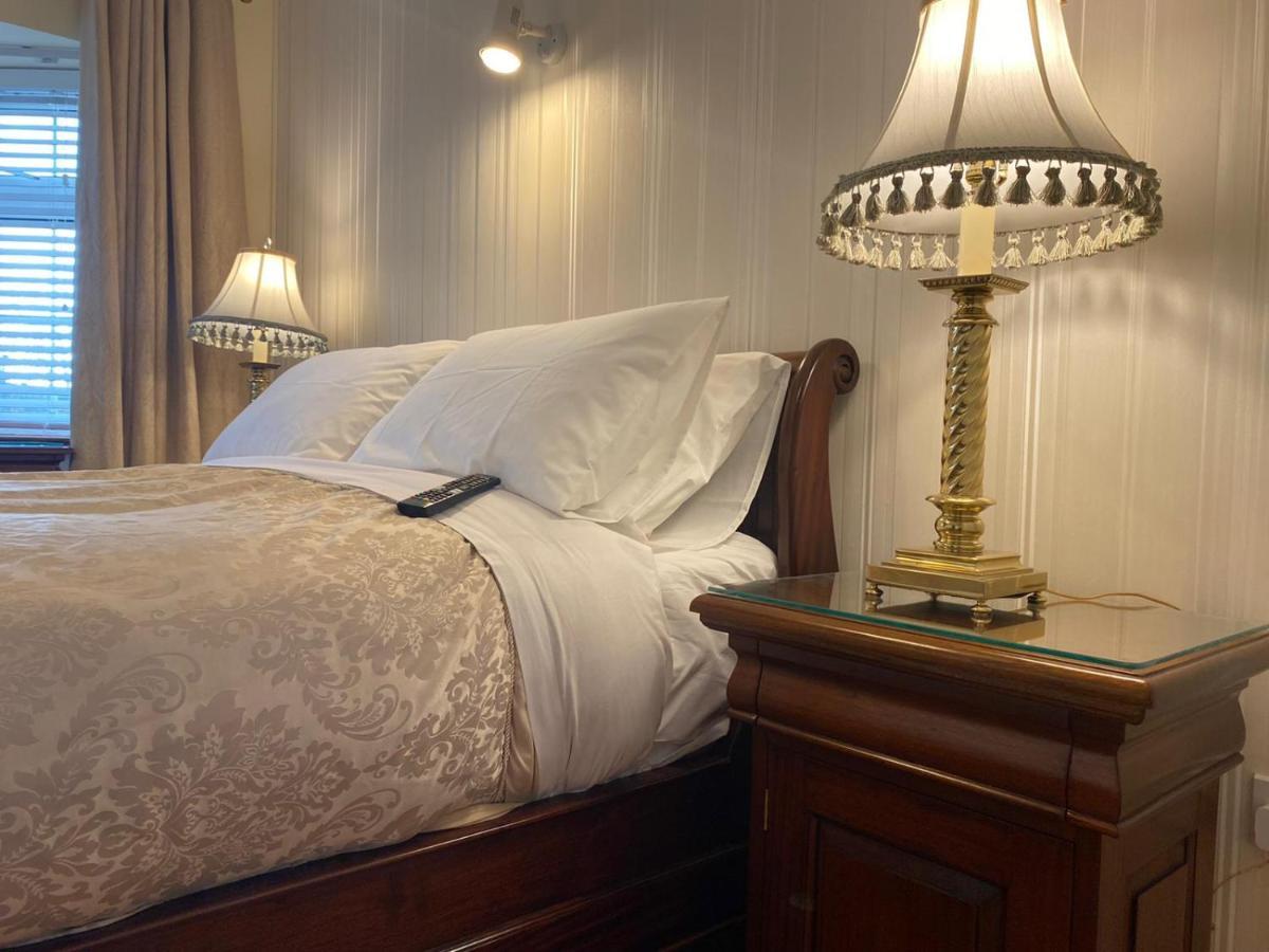 Готель Woodhaven Manor H91Rc9D Голвей Екстер'єр фото