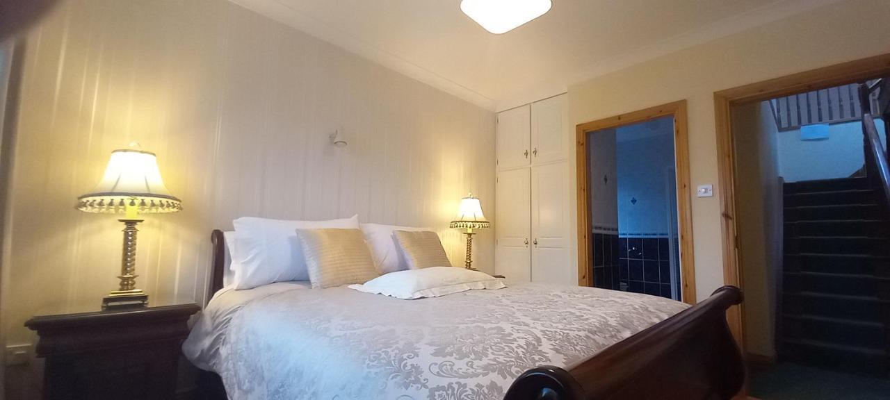 Готель Woodhaven Manor H91Rc9D Голвей Екстер'єр фото