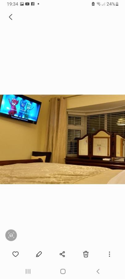 Готель Woodhaven Manor H91Rc9D Голвей Екстер'єр фото