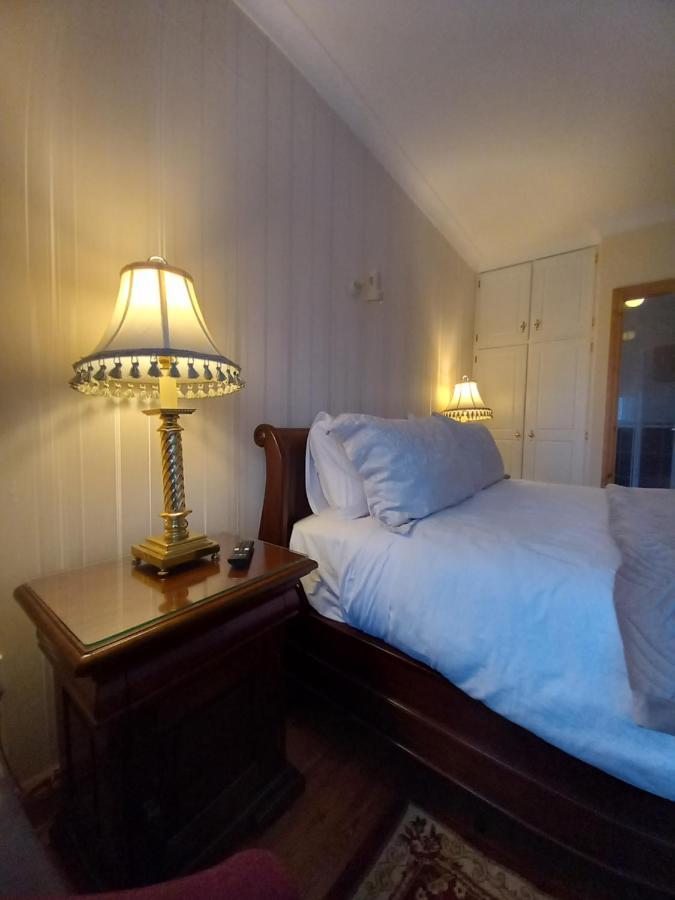 Готель Woodhaven Manor H91Rc9D Голвей Екстер'єр фото