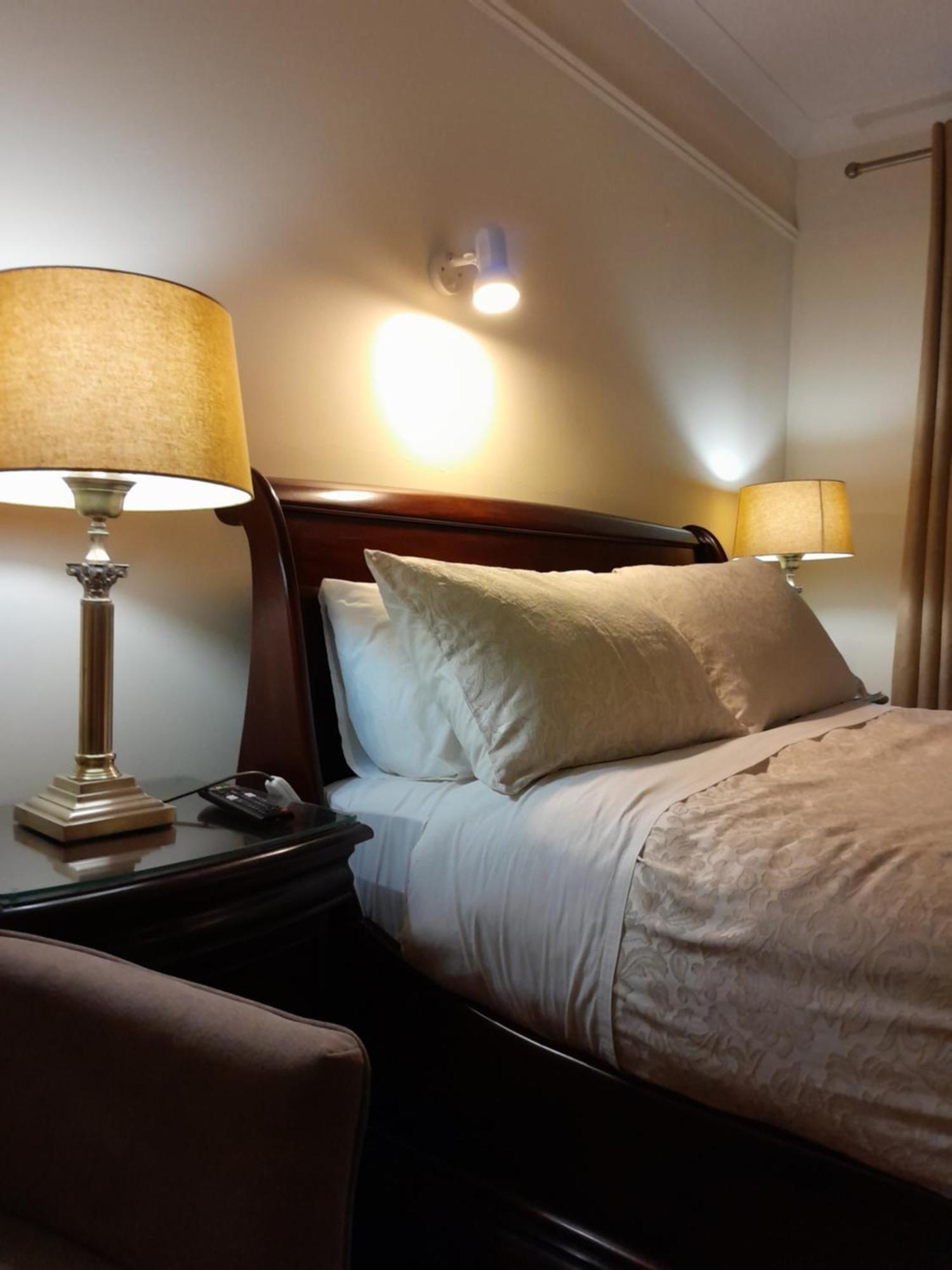 Готель Woodhaven Manor H91Rc9D Голвей Екстер'єр фото